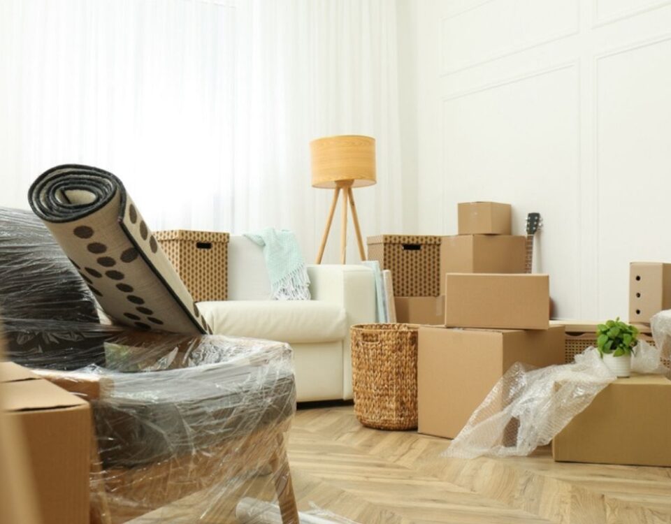 Understanding Movers Hourly Rates in California