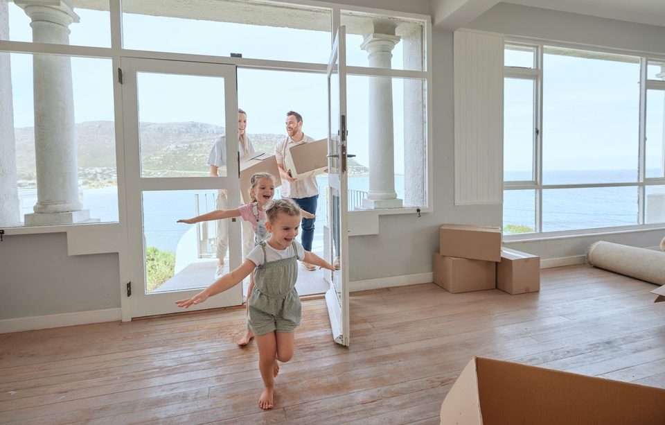 8 Questions to Ask When Hiring a Moving Company